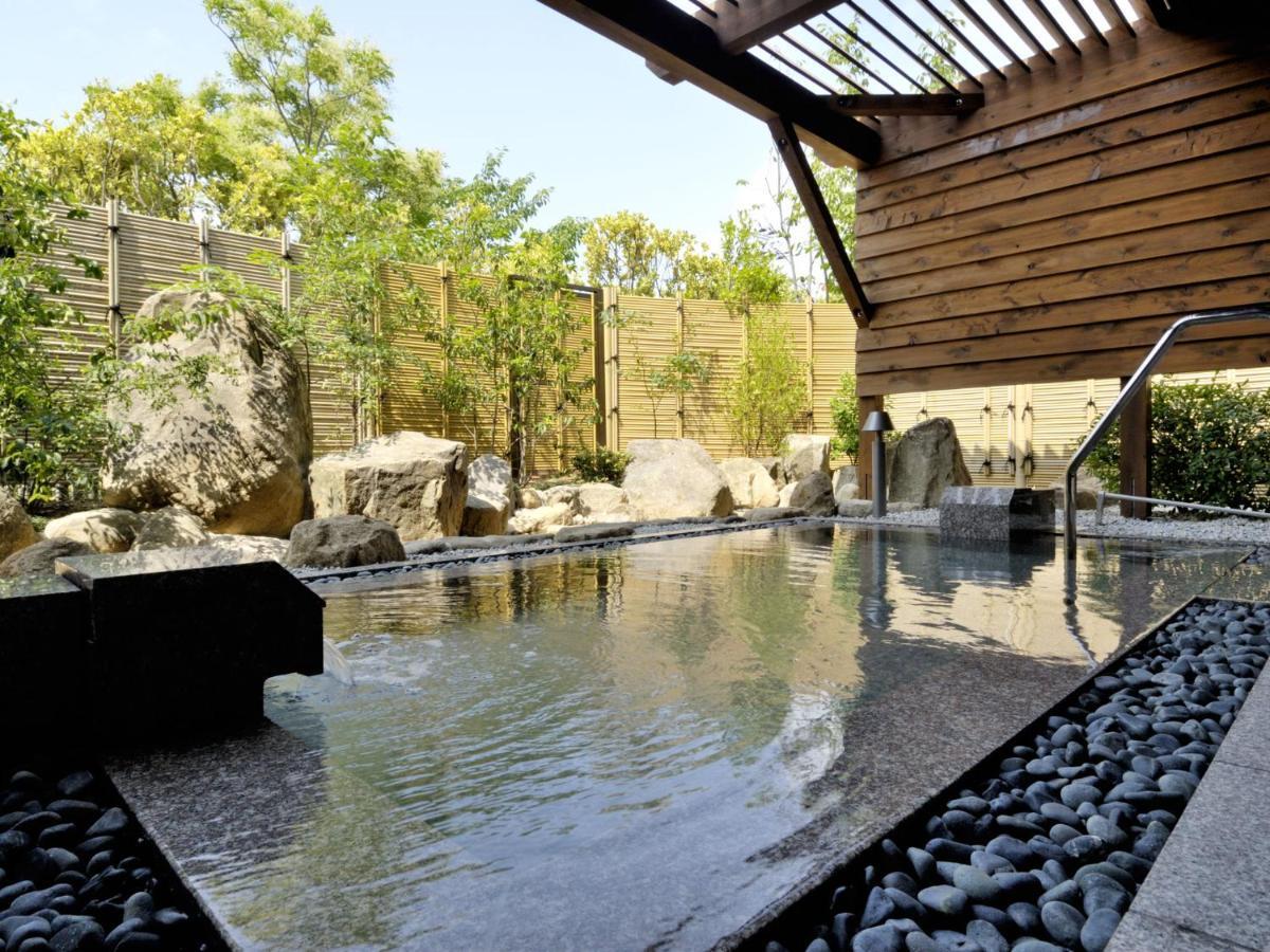 Auberge De South Terrace Ширахама Екстериор снимка